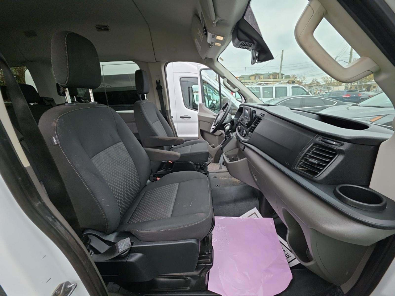 Ford Transit 350 Wagon Med. Roof XL w/Sliding Pass. 148-in. WB 2023 Ford Transit 350 Wagon Med. Roof XL w/Sliding Pass. 148-in. WB 2023