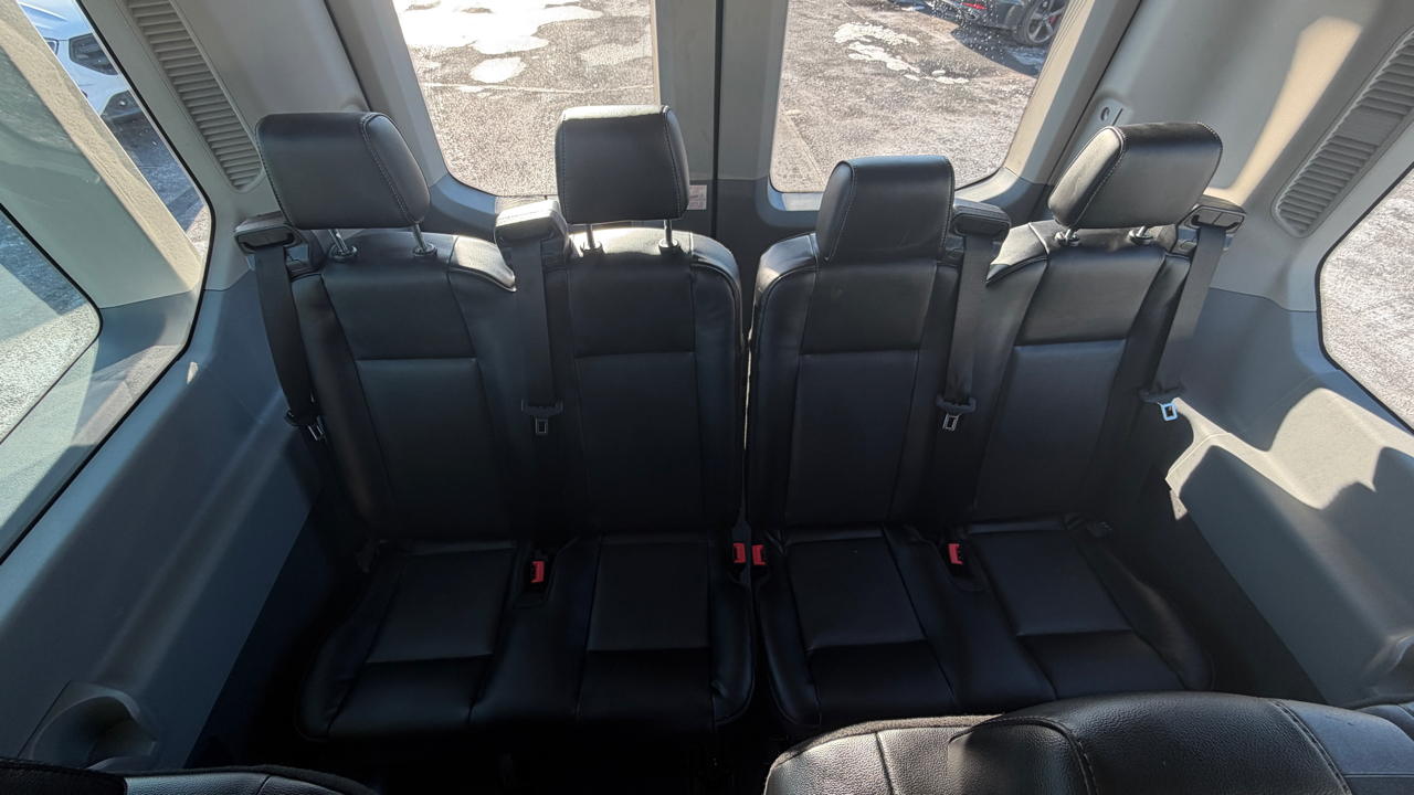 Ford Transit Passenger Wagon  2019