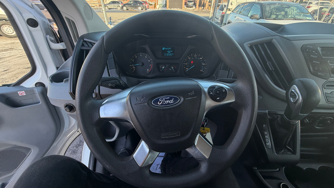 Ford Transit Passenger Wagon  2019