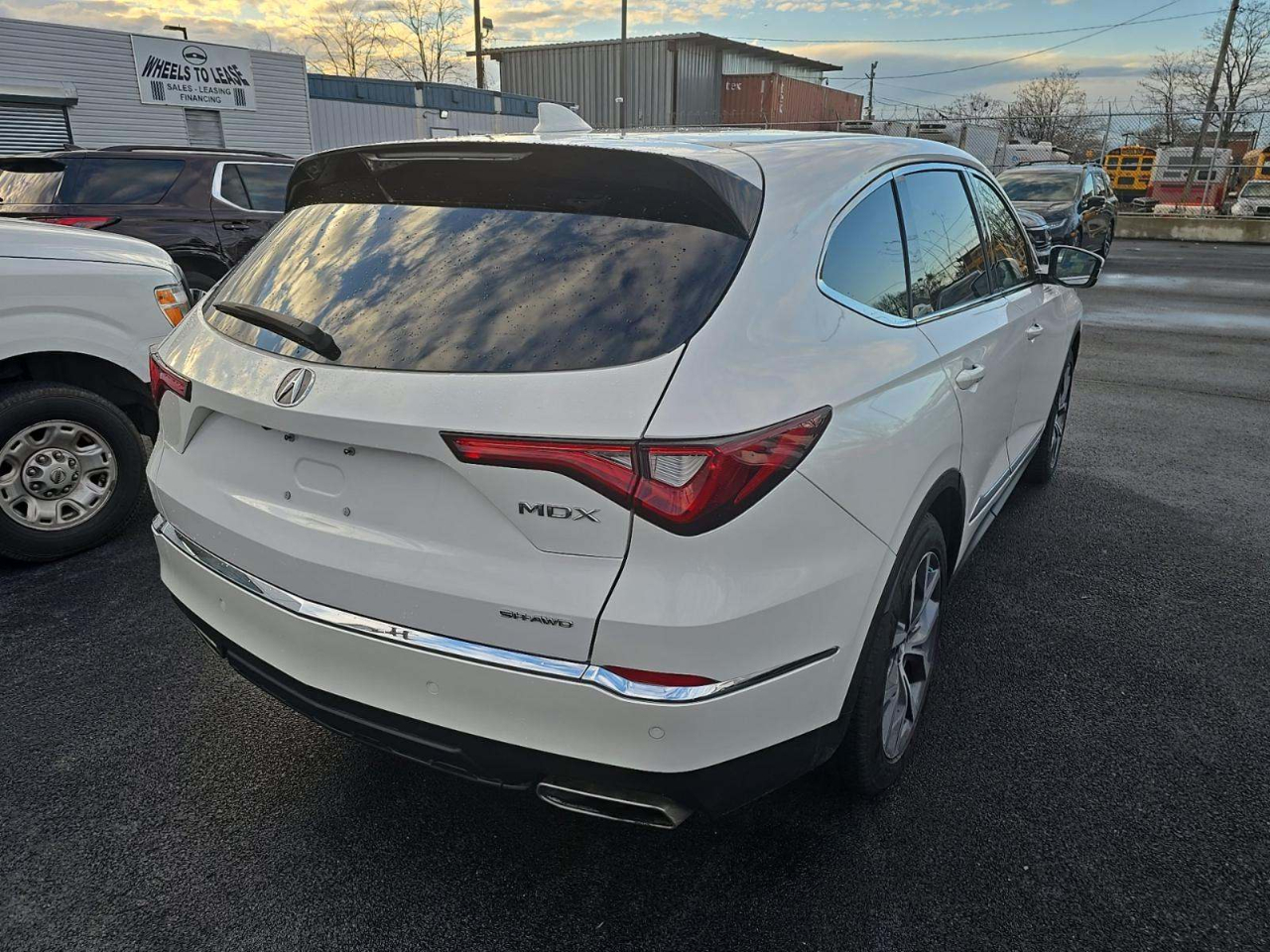 Acura MDX SH-AWD w/Technology Package 2023