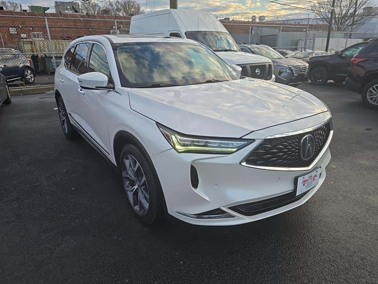 Acura MDX SH-AWD w/Technology Package 2023