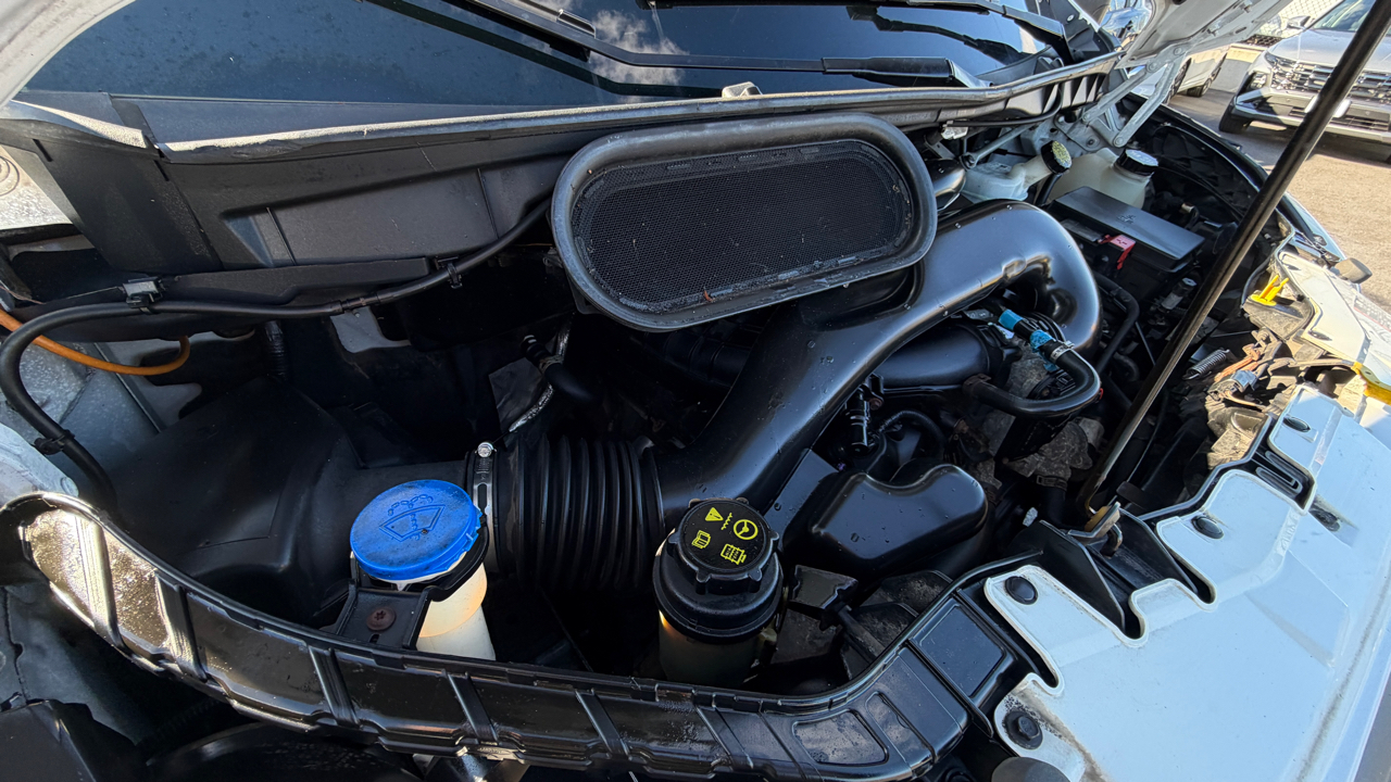 Ford Transit 350 Wagon Med. Roof XL w/Sliding Pass. 148-in. WB 2017