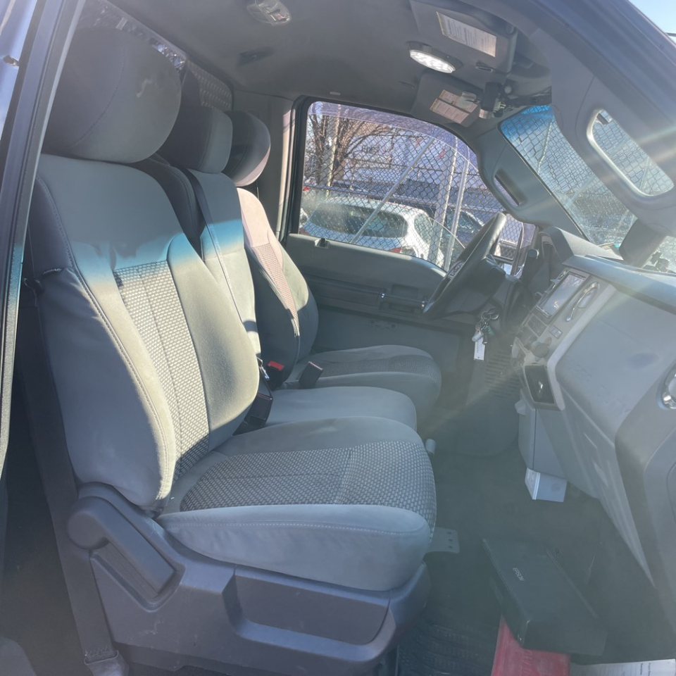 Ford F-550 Regular Cab DRW 2WD 2015