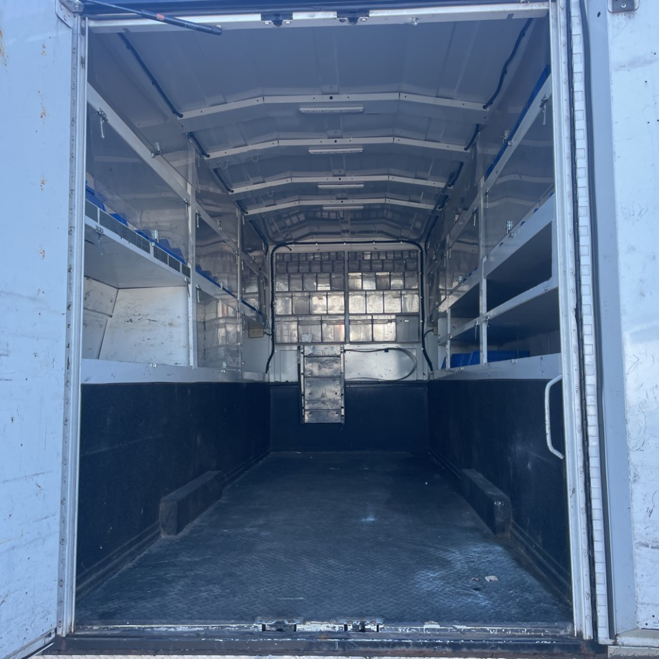 Ford F-550 Regular Cab DRW 2WD 2015