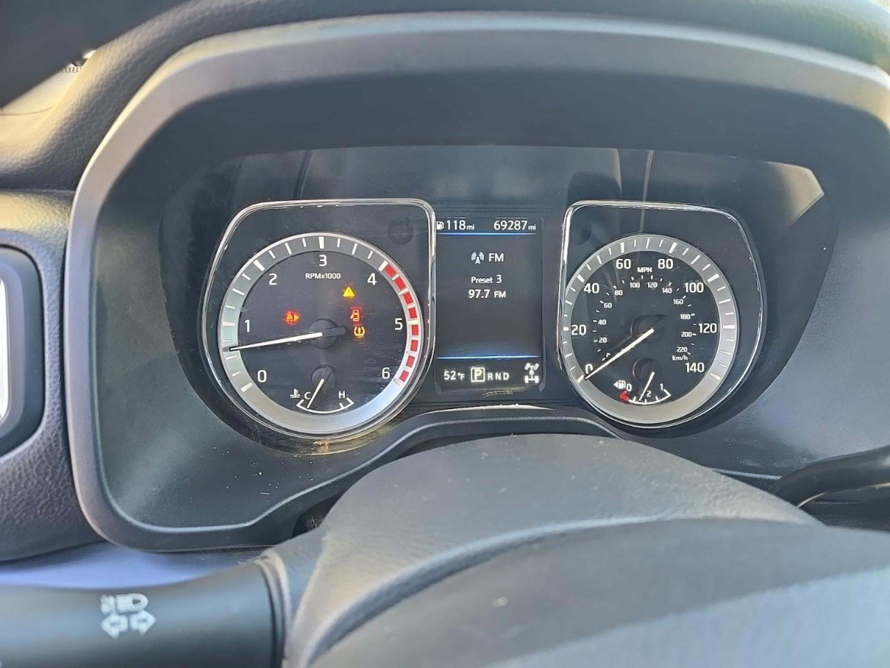 Nissan Titan XD S Crew Cab 4WD Diesel 2019