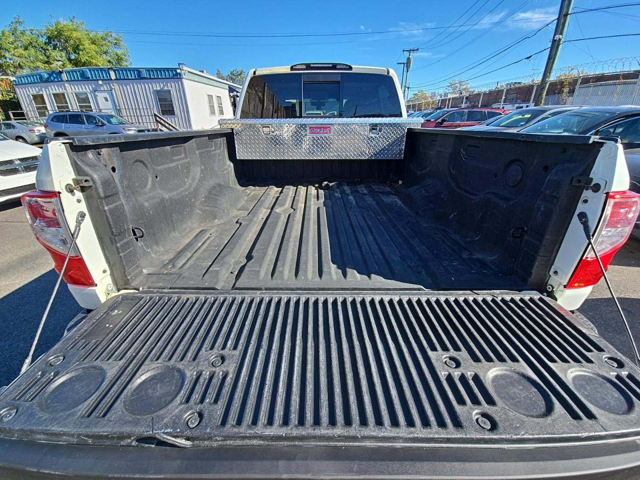 Nissan Titan XD S Crew Cab 4WD Diesel 2019