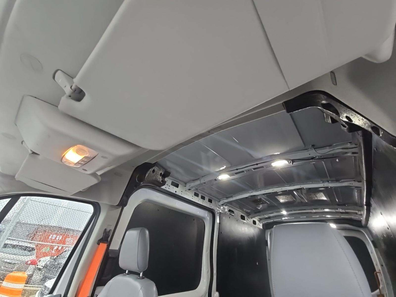 Ford Transit 150 Van Med. Roof w/Sliding Pass. 148-in. WB 2019