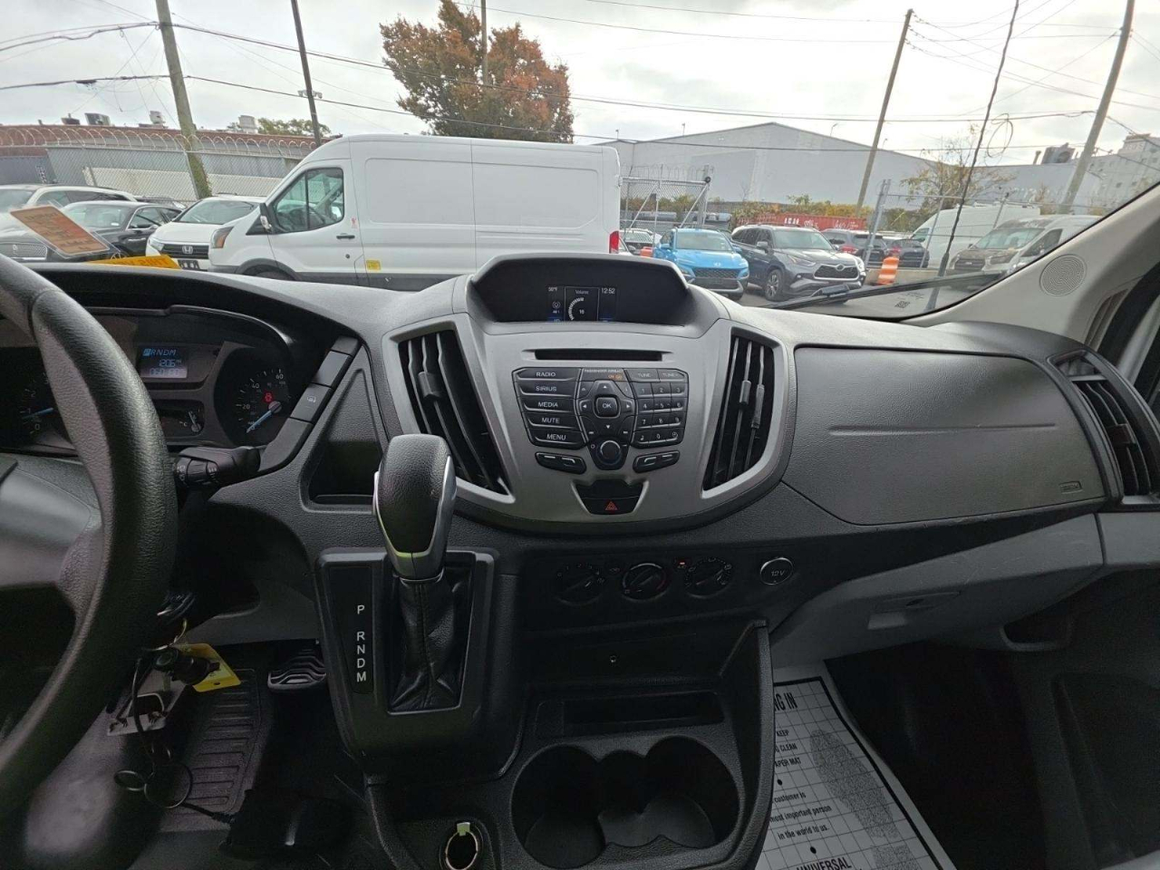 Ford Transit 150 Van Med. Roof w/Sliding Pass. 148-in. WB 2019