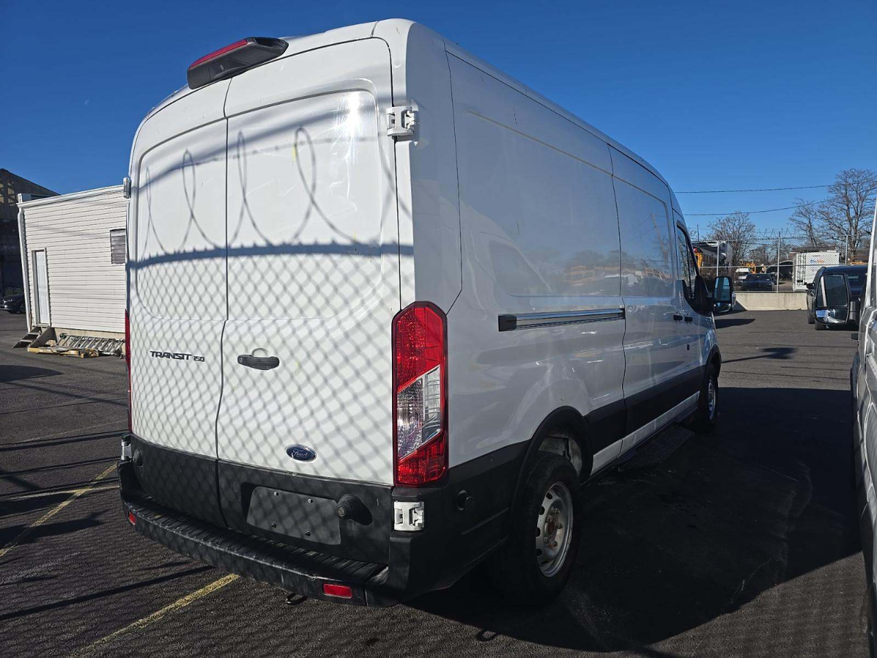 Ford Transit 150 Van Med. Roof w/Sliding Pass. 148-in. WB 2019