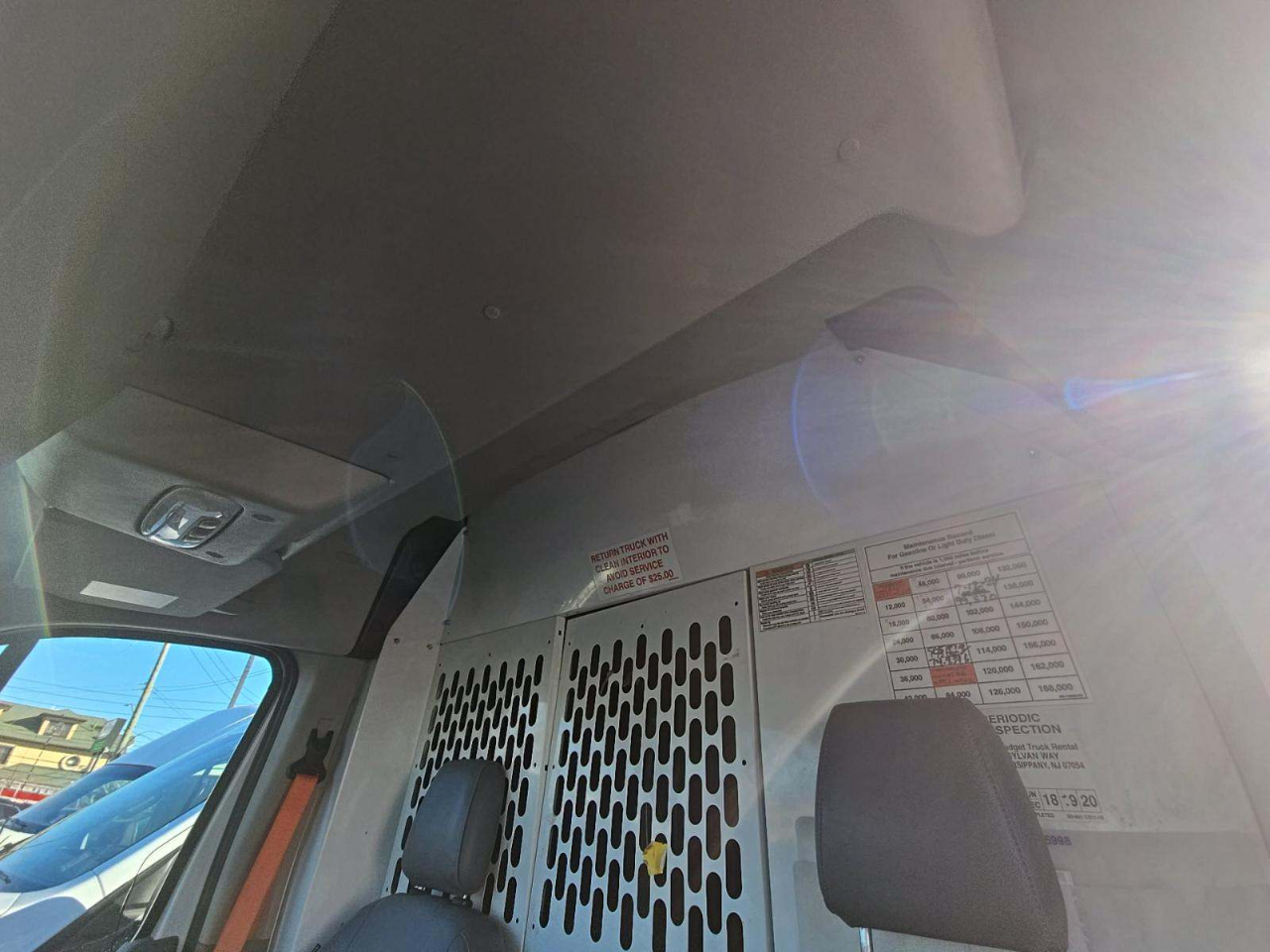 Ford Transit 150 Van Med. Roof w/Sliding Pass. 148-in. WB 2019