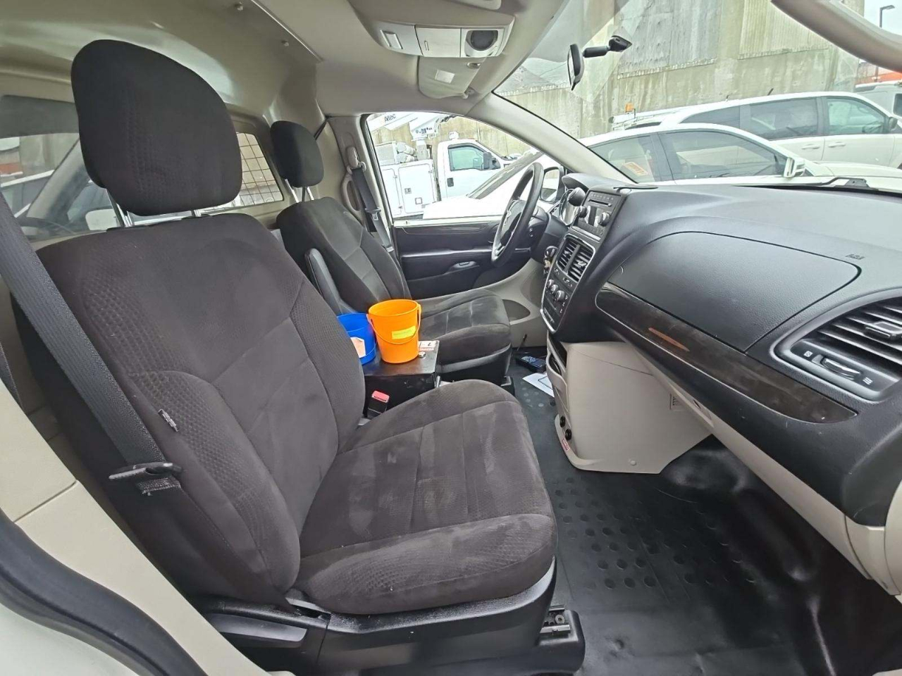 RAM Cargo Van Base 2013