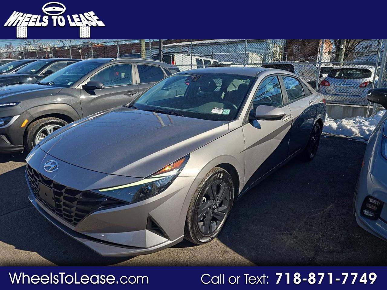 2023 Hyundai Elantra 