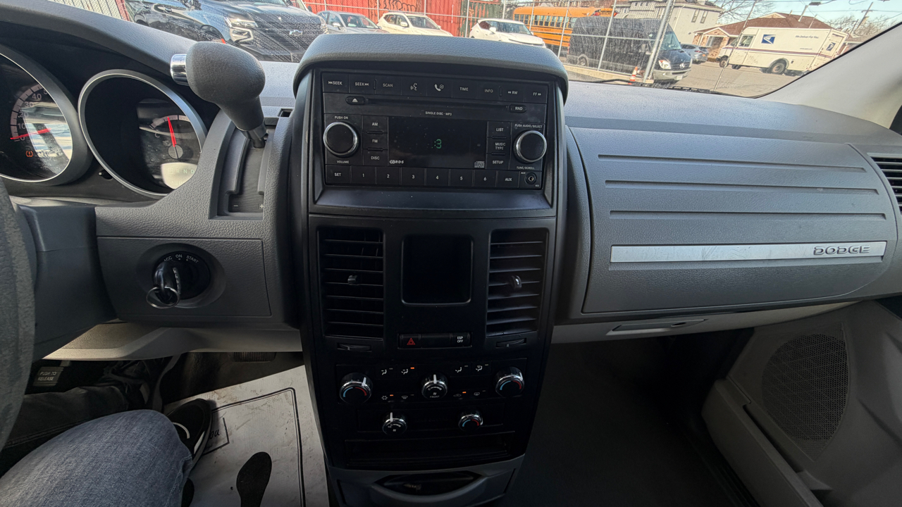 Dodge Grand Caravan SE 2008