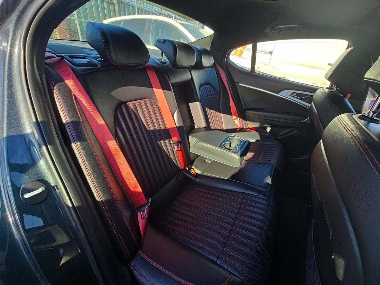 Genesis G70 2.0T 2023