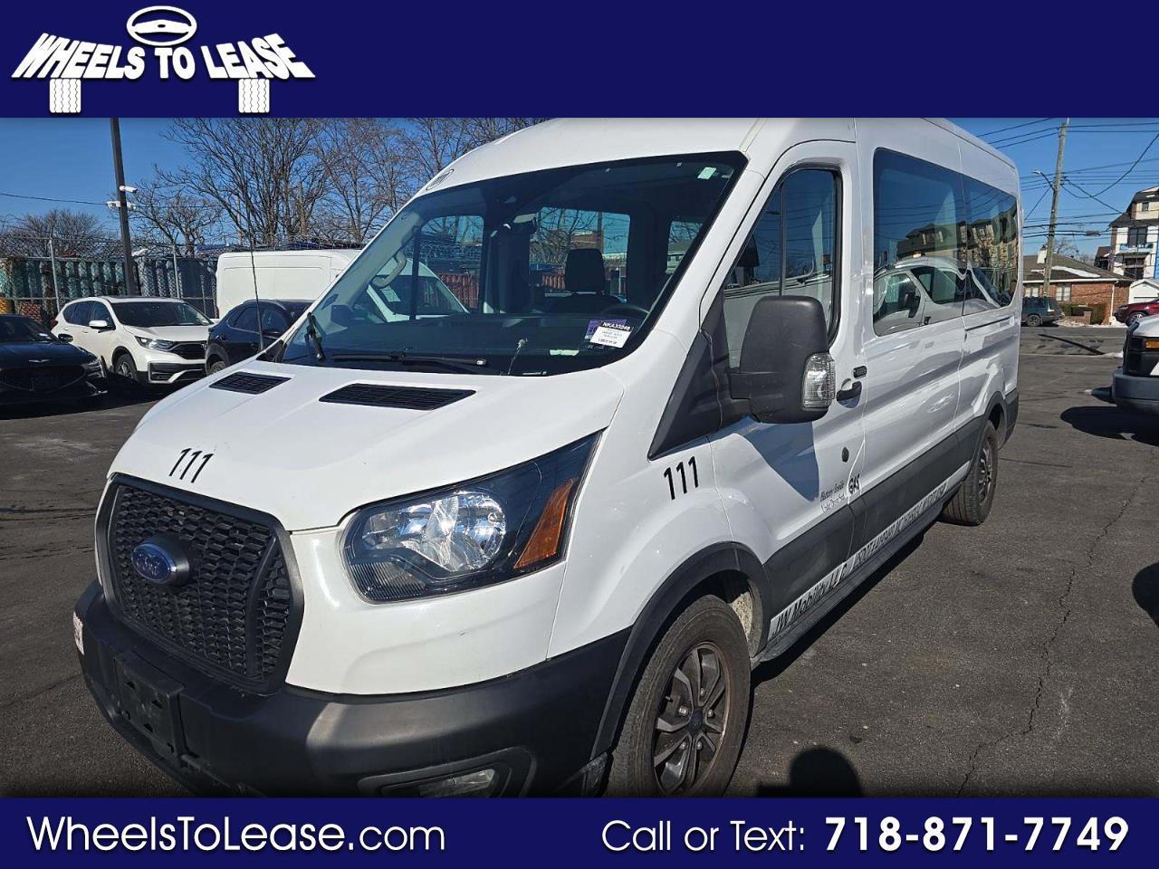 2022 Ford Transit 350 Wagon Med. Roof XL w/Sliding Pass. 148-in. WB