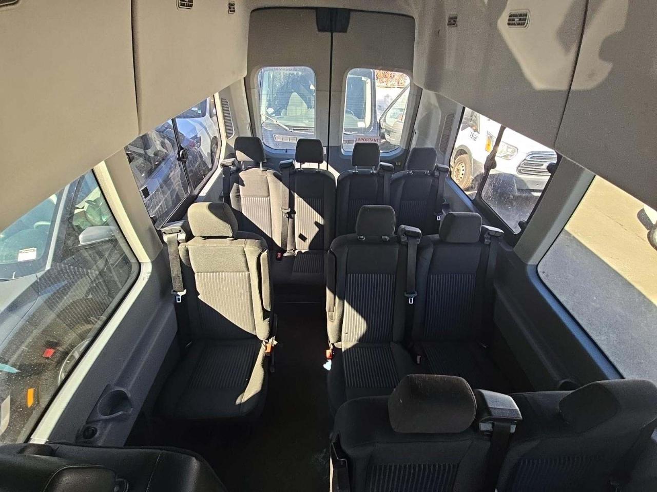 Ford Transit 350 Wagon HD High Roof XL Sliding Pass. 148 WB EL 2018