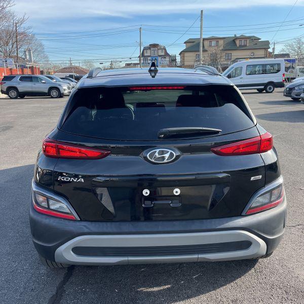 Hyundai Kona SEL AWD 2023