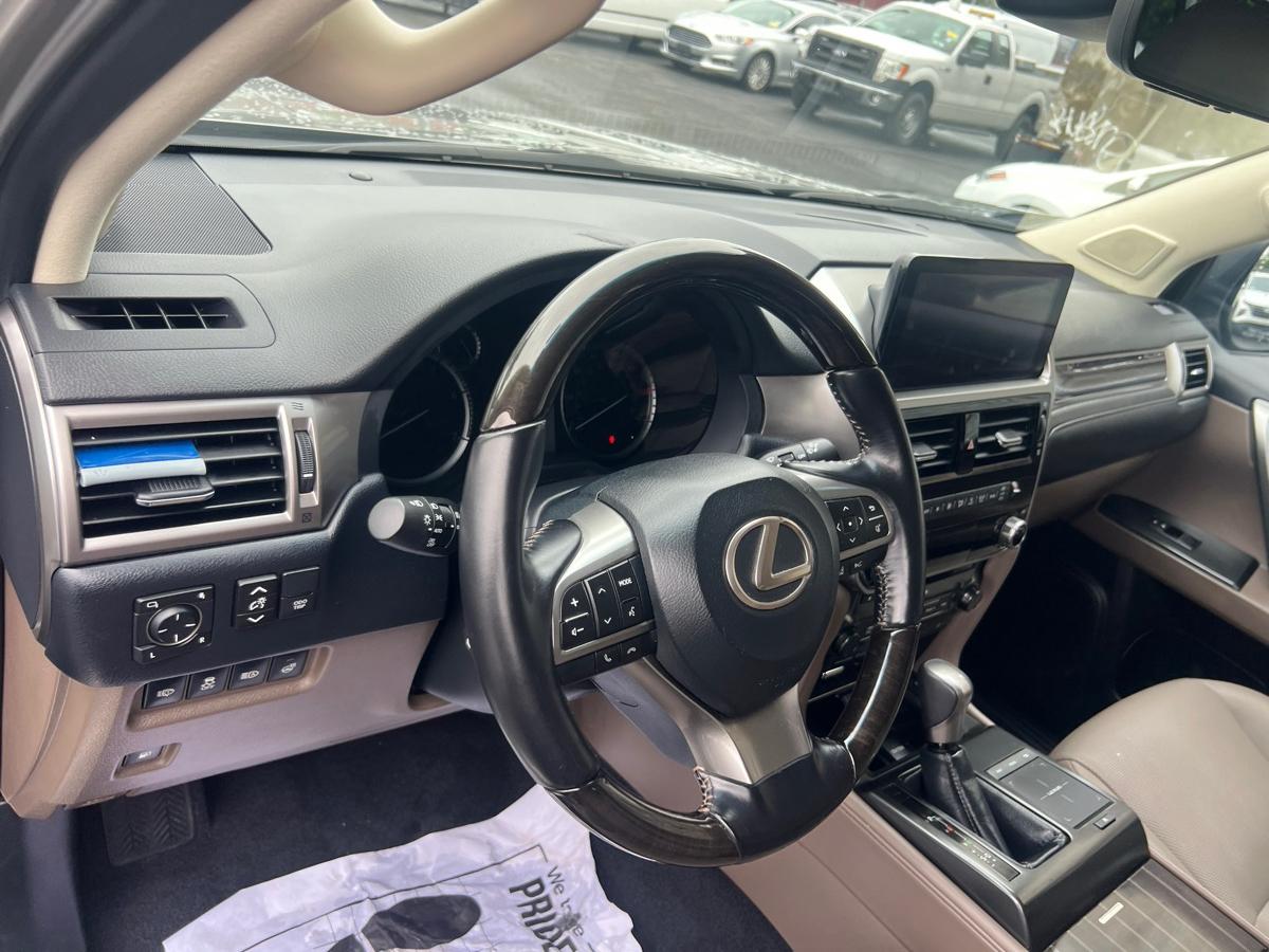 Lexus GX 460 Base 2023