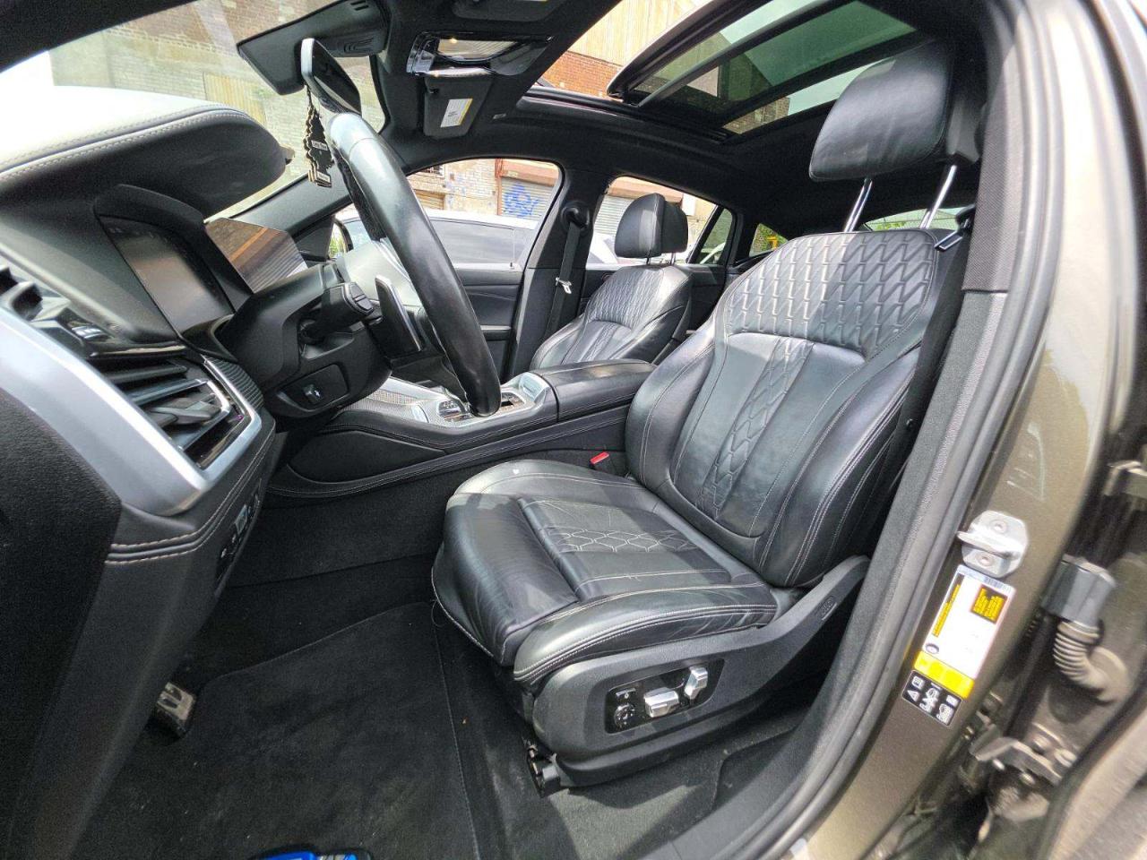 BMW X6 M50i 2020