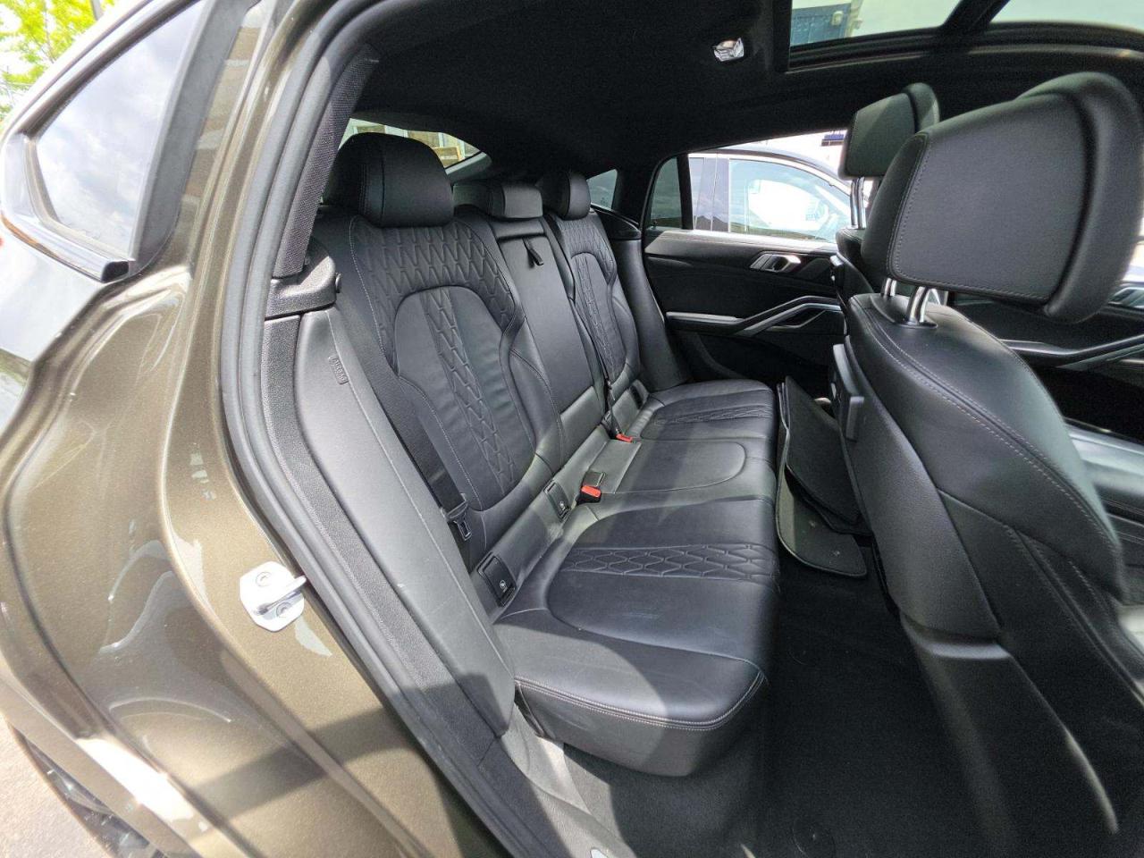 BMW X6 M50i 2020