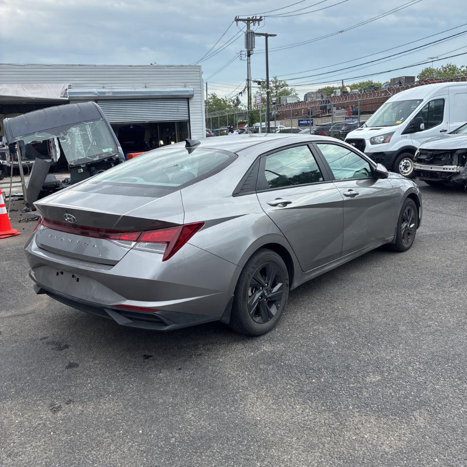 Hyundai Elantra SEL 2023