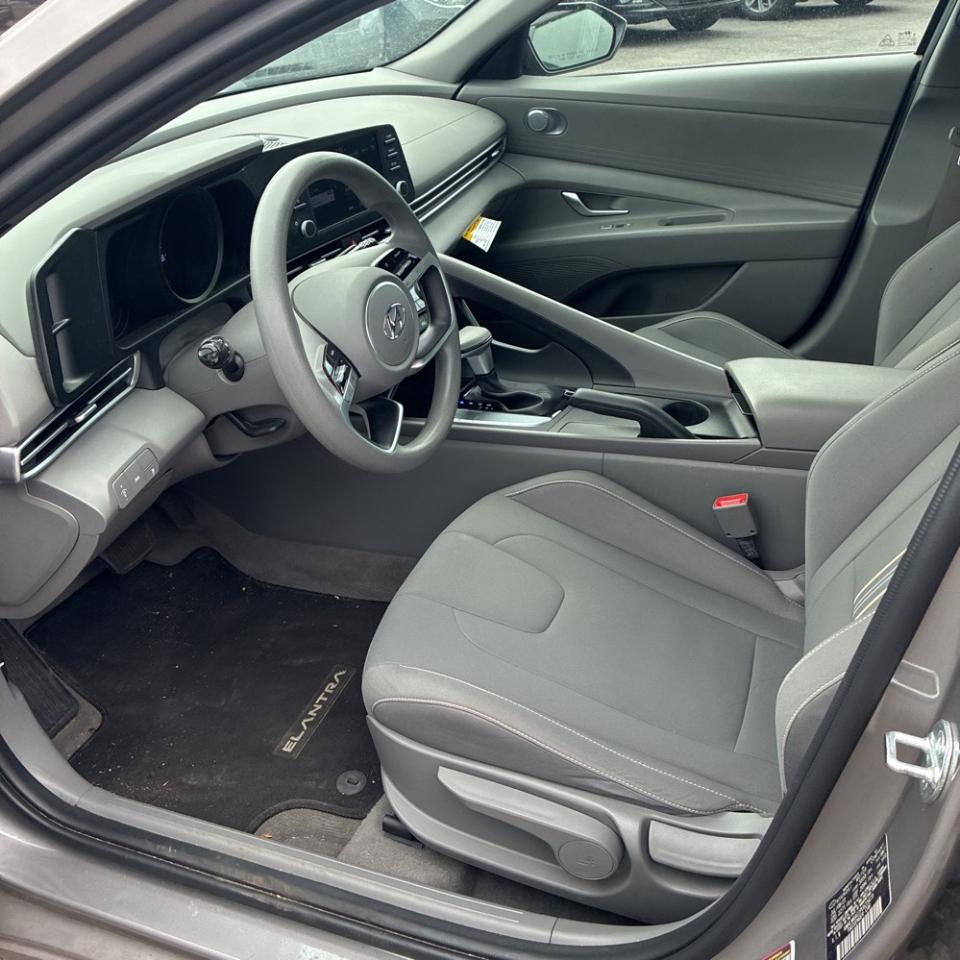 Hyundai Elantra SEL 2023