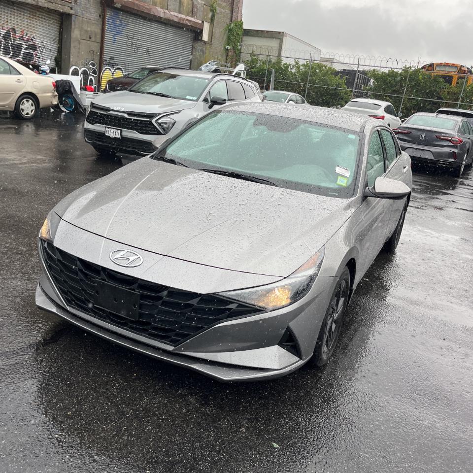 Hyundai Elantra SEL 2023