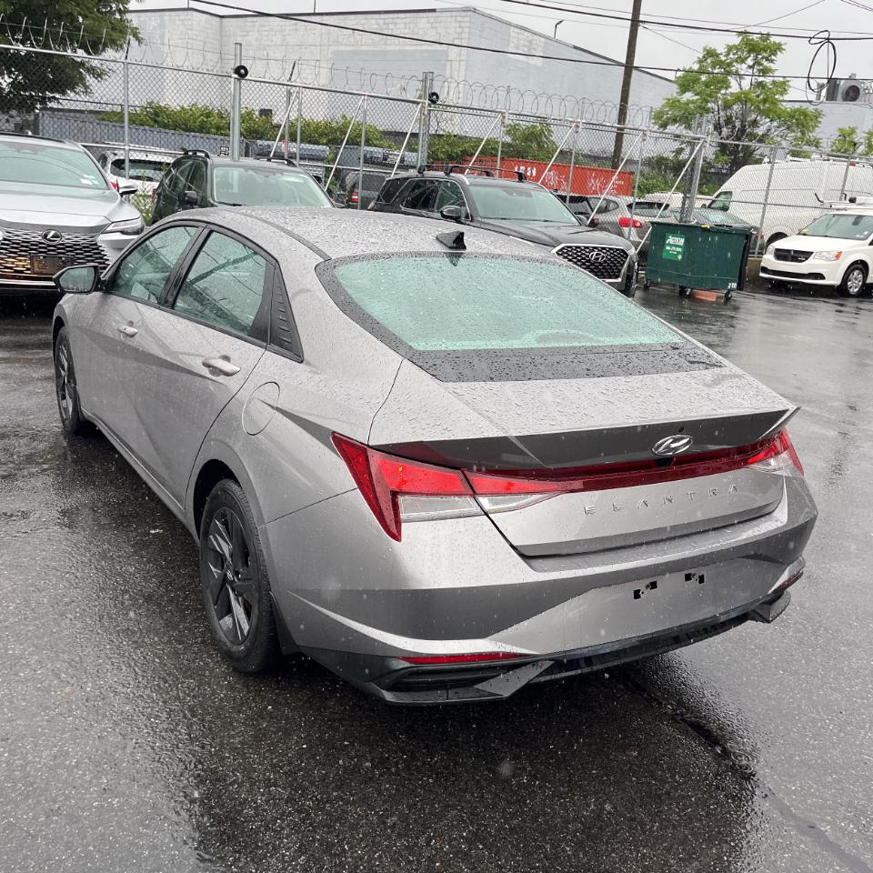Hyundai Elantra SEL 2023