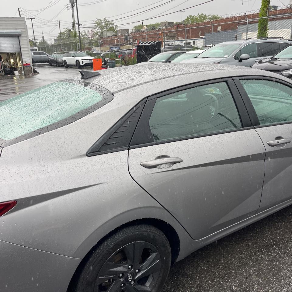 Hyundai Elantra SEL 2023