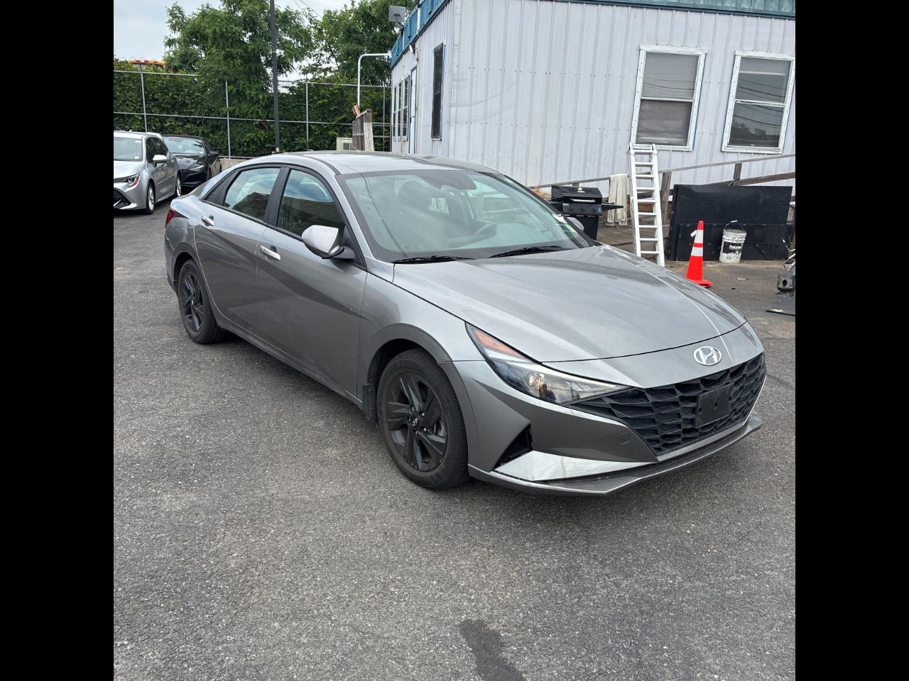 Hyundai Elantra SEL 2023