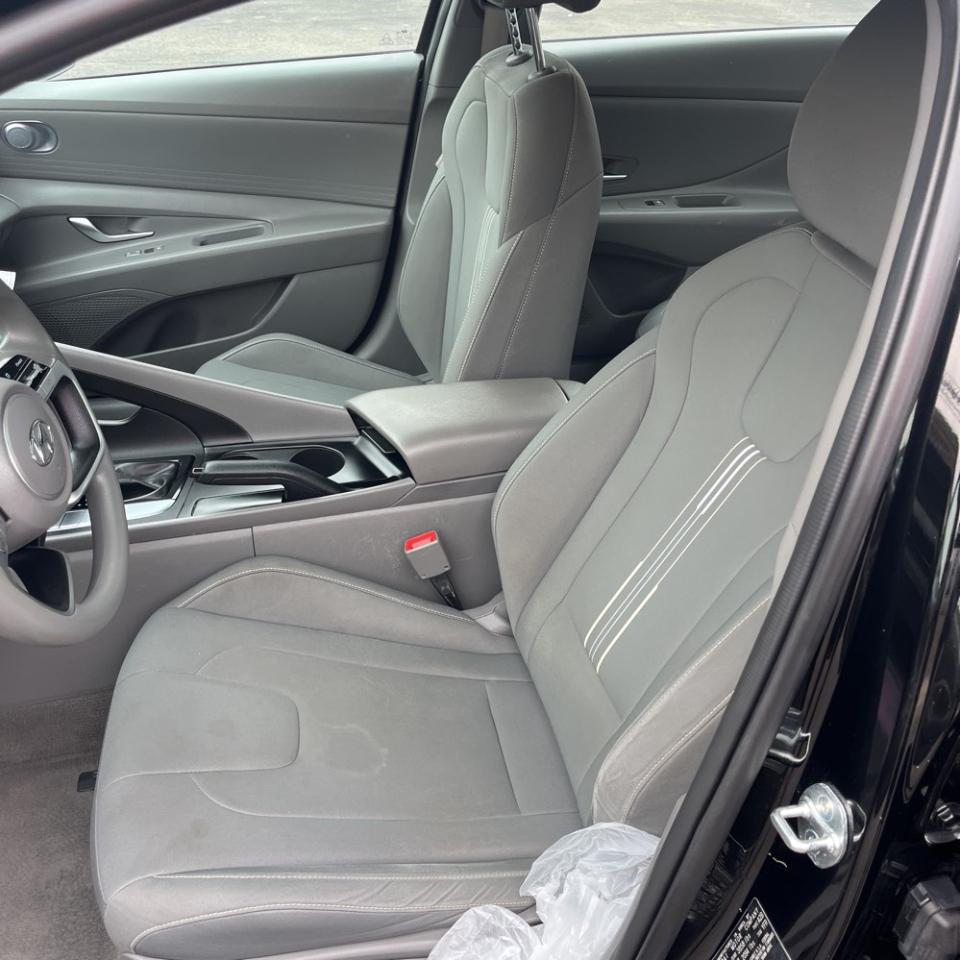 2023 Hyundai Elantra SEL - Photo 14