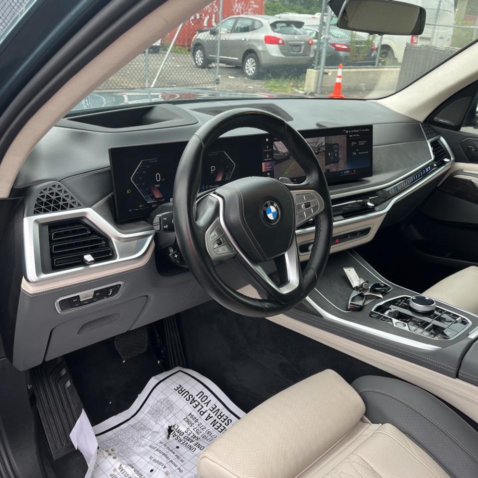BMW X7 xDrive40i 2023