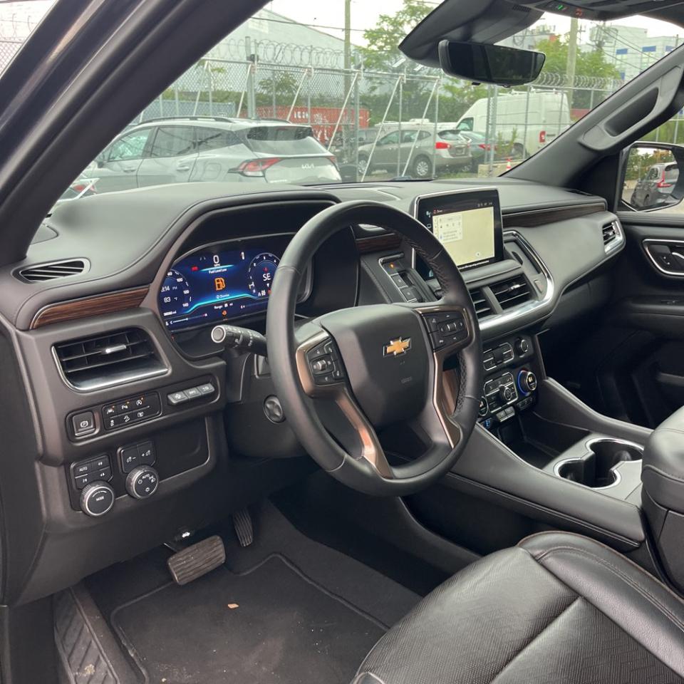 Chevrolet Tahoe High Country 4WD 2023