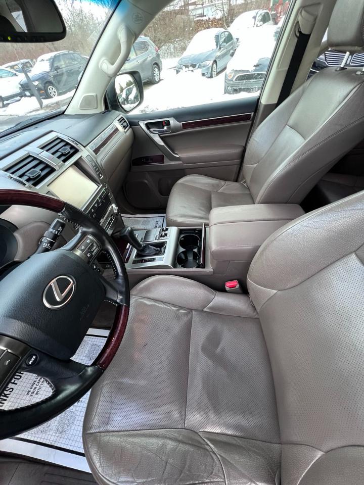 Lexus GX 460 Base 2017