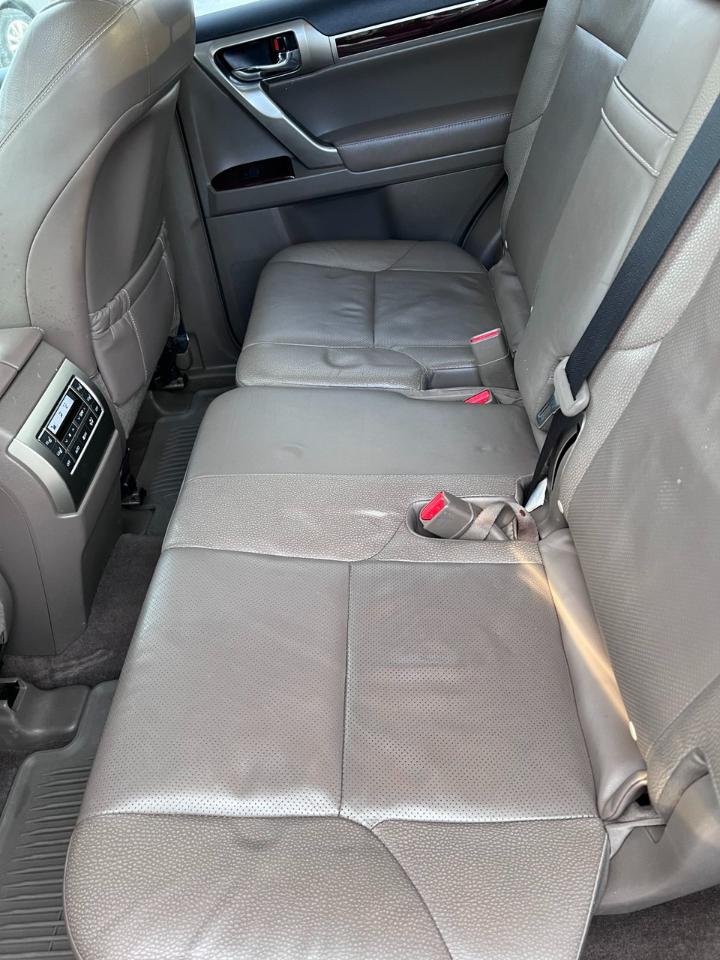 Lexus GX 460 Base 2017