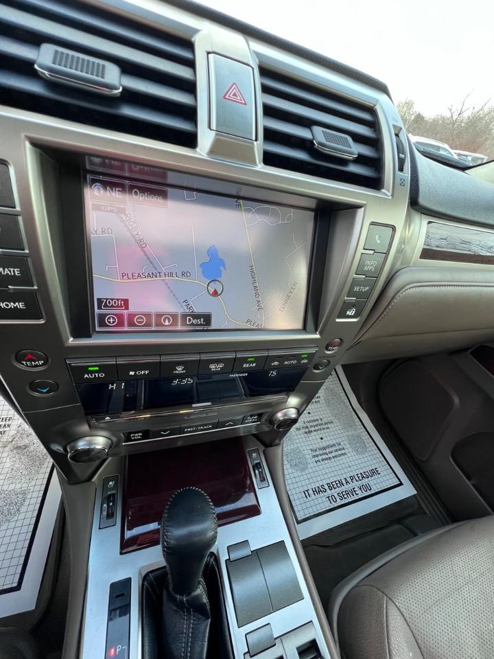 Lexus GX 460 Base 2017