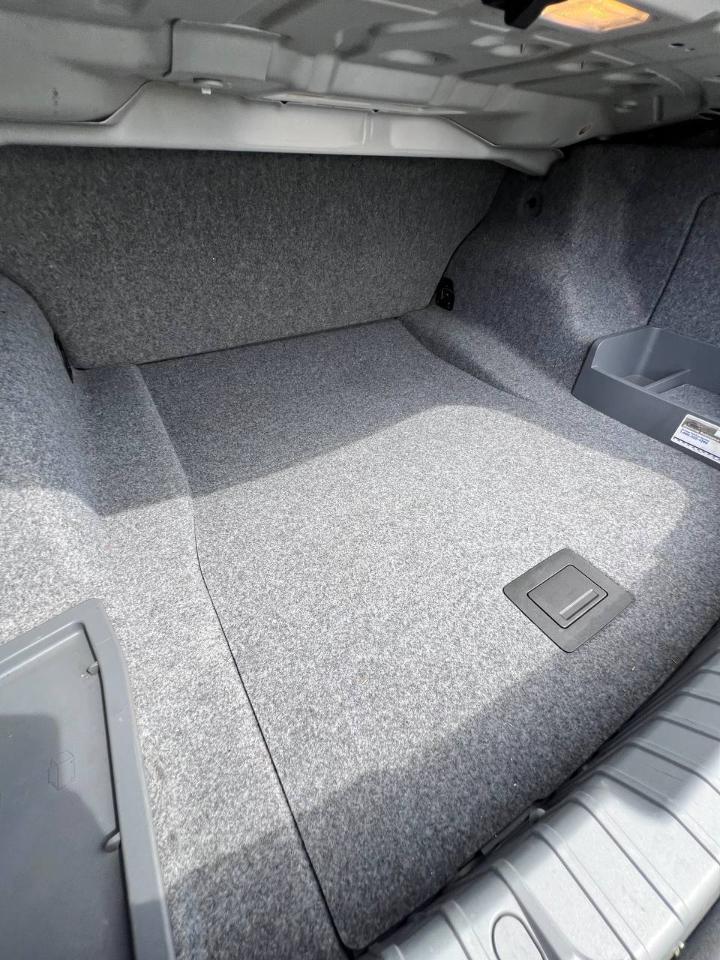 BMW 3-Series 325xi Sedan 2006