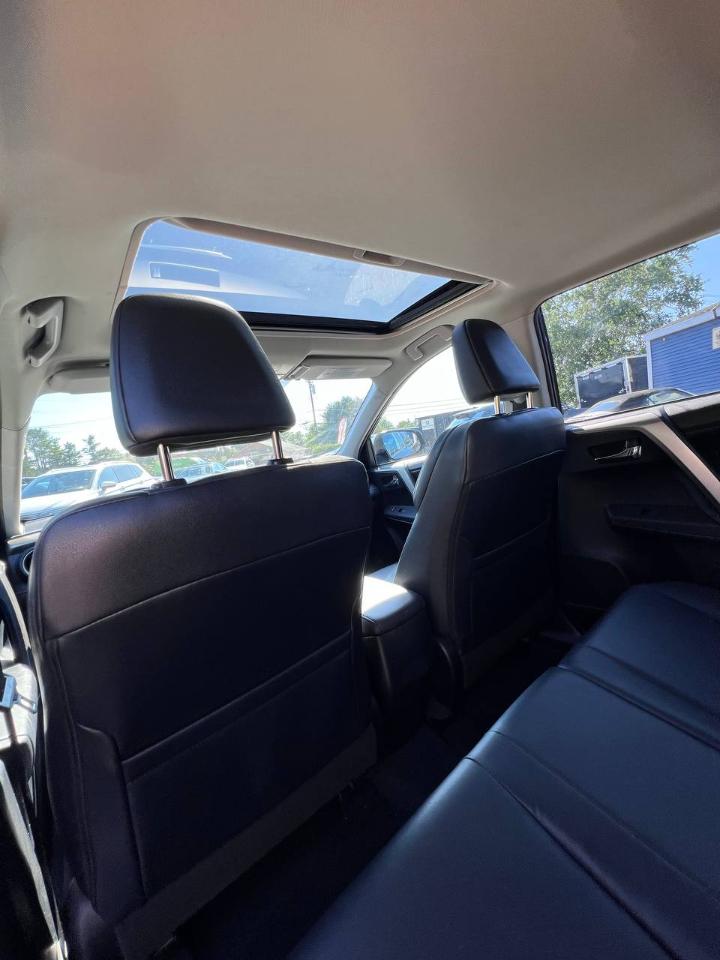 Toyota RAV4 Limited AWD 2015