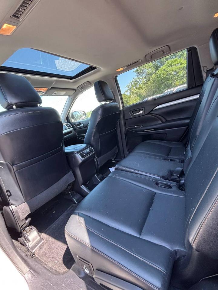 Toyota Grand Highlander XLE AWD 2024