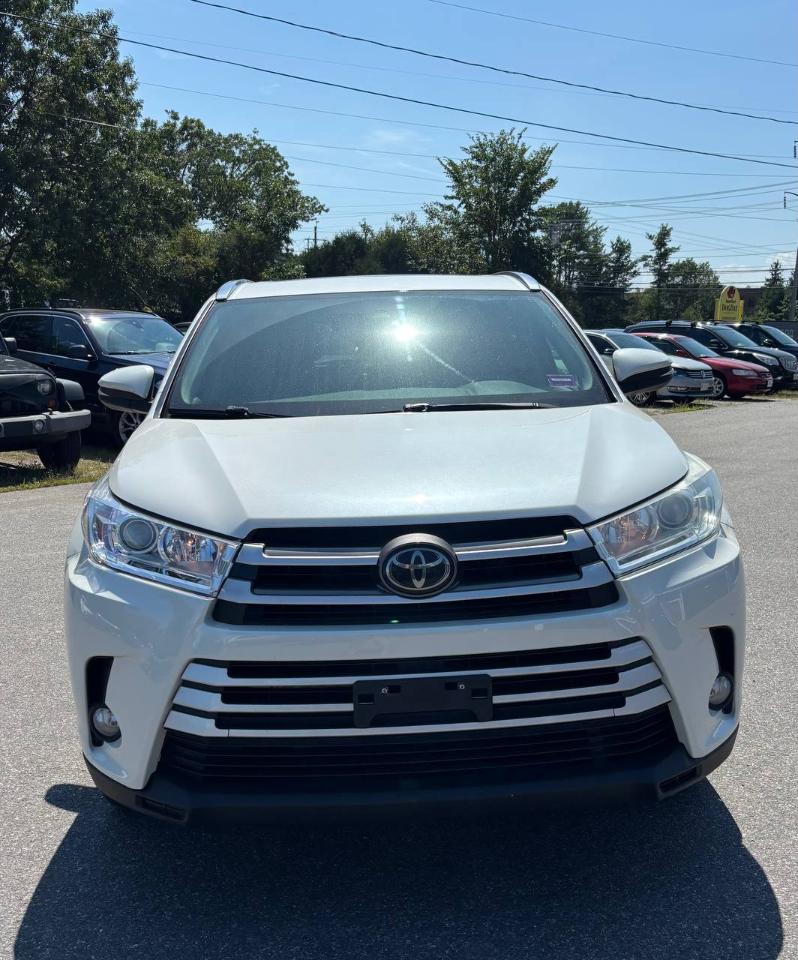 Toyota Grand Highlander XLE AWD 2024