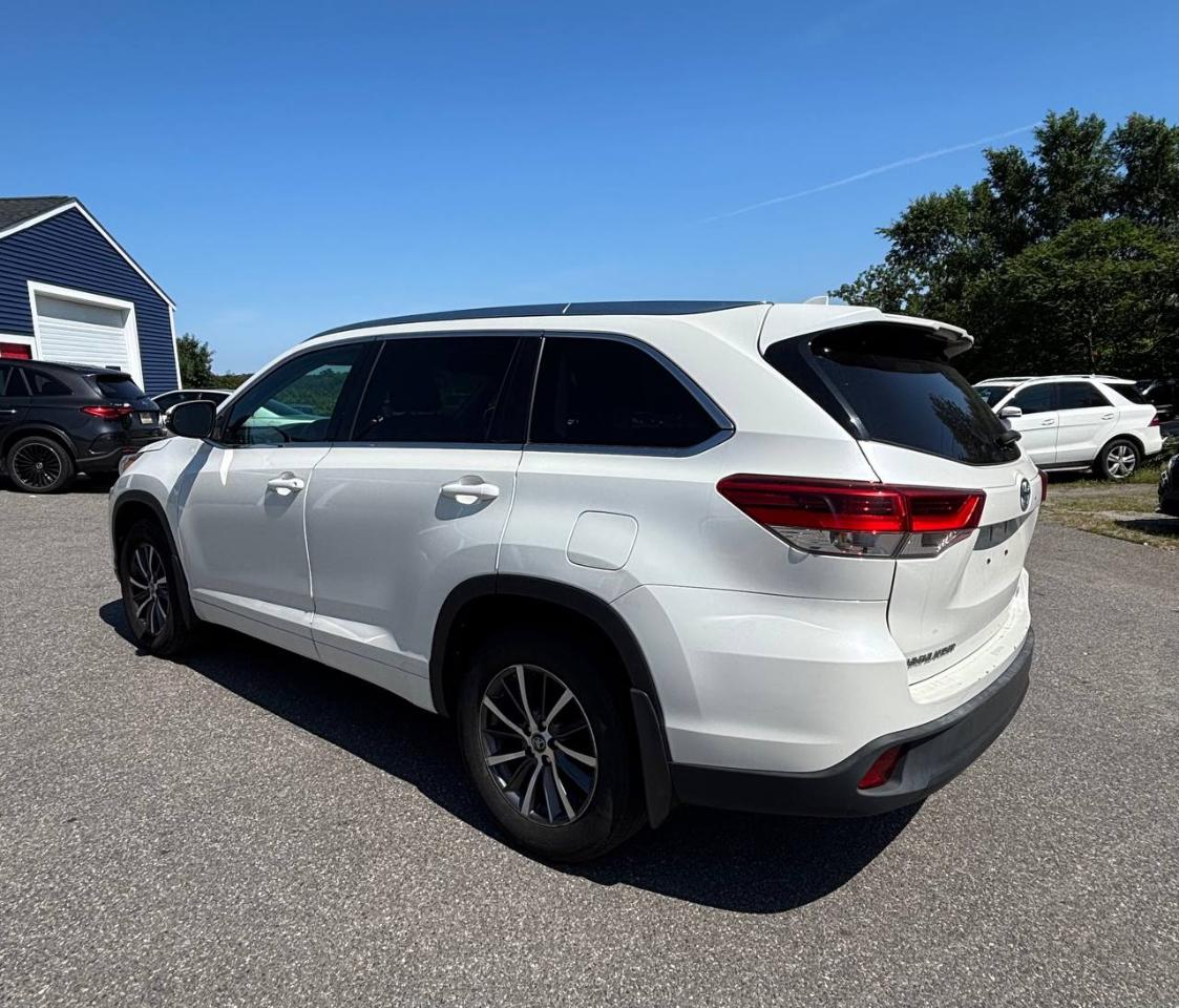 Toyota Highlander SE AWD V6 2018