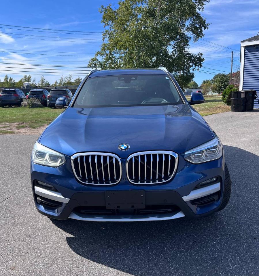 BMW X3 photo 3