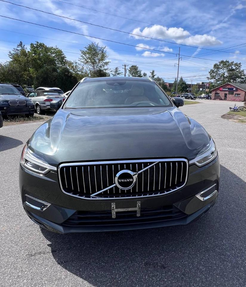 Volvo XC60 photo 2