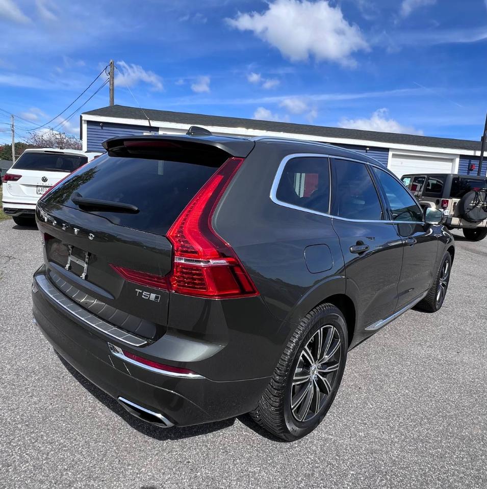 Volvo XC60 photo 6