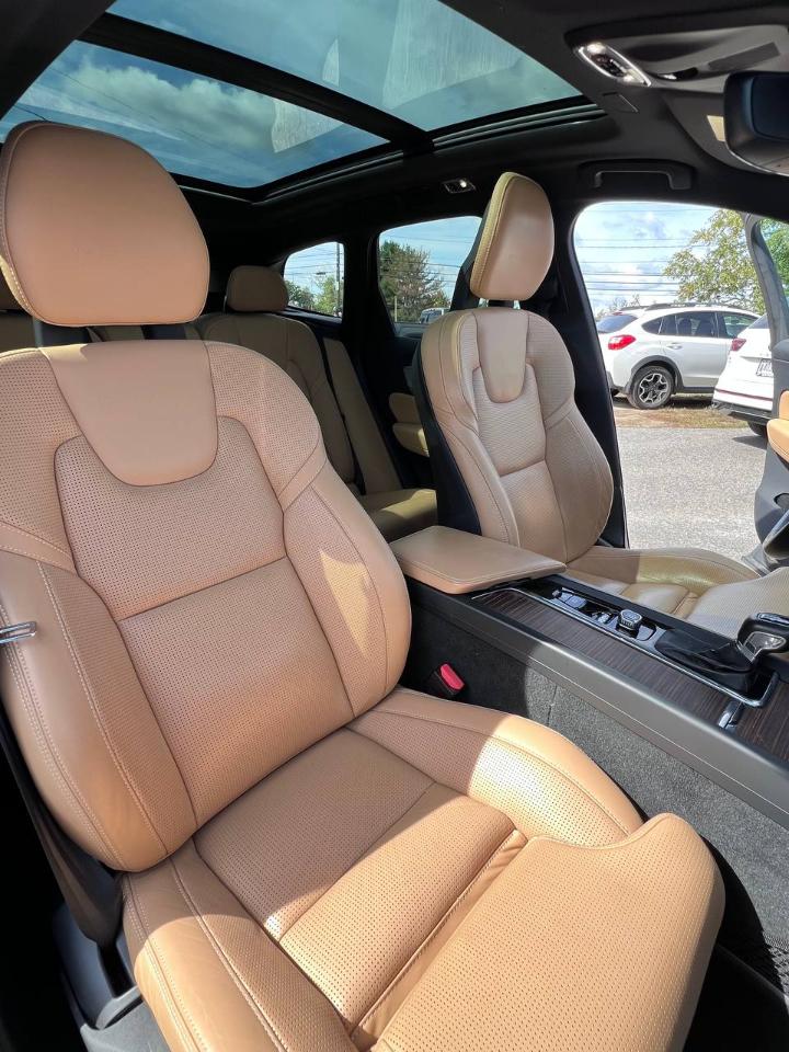 Volvo XC60 photo 12