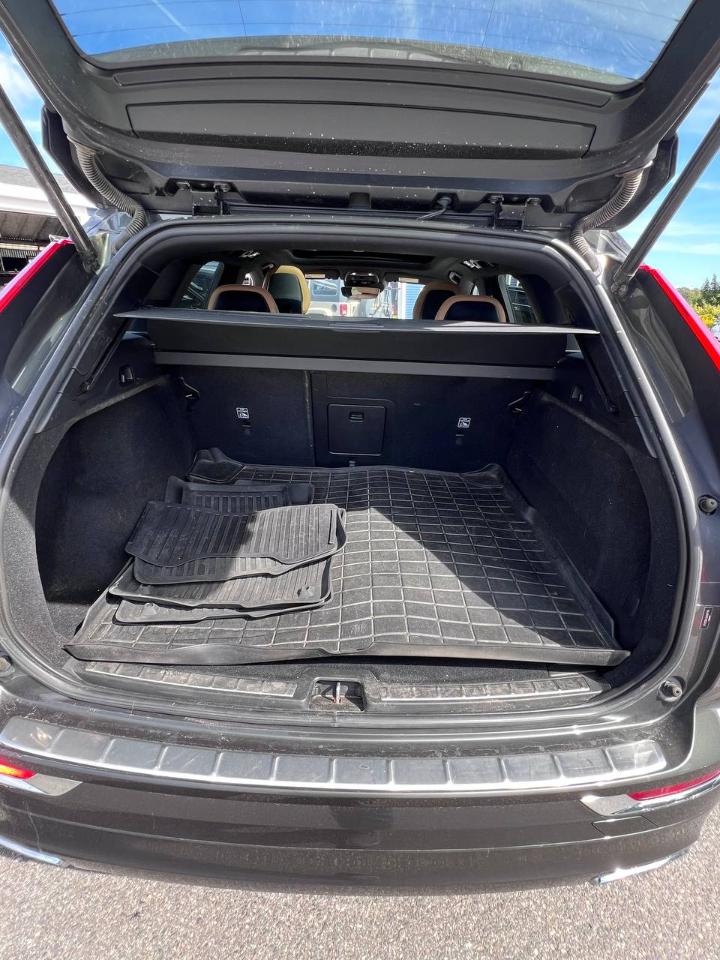 Volvo XC60 photo 19