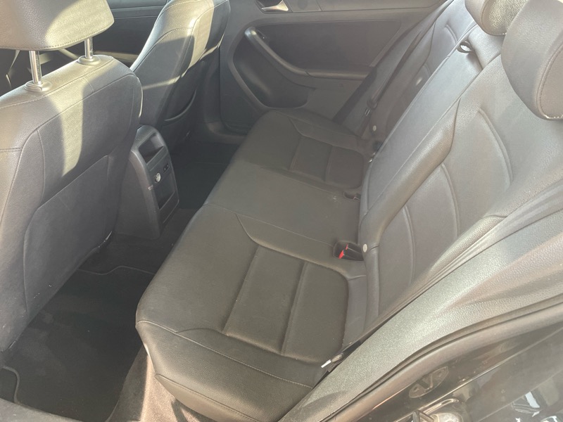 Volkswagen Jetta SE PZEV 2011 Volkswagen Jetta SE PZEV 2011