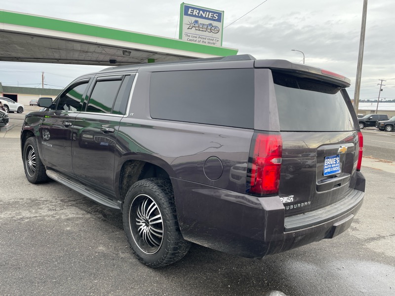 Chevrolet Suburban LT 1500 4WD 2015