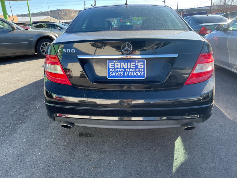 Mercedes-Benz C-Class C300 Luxury Sedan 2010