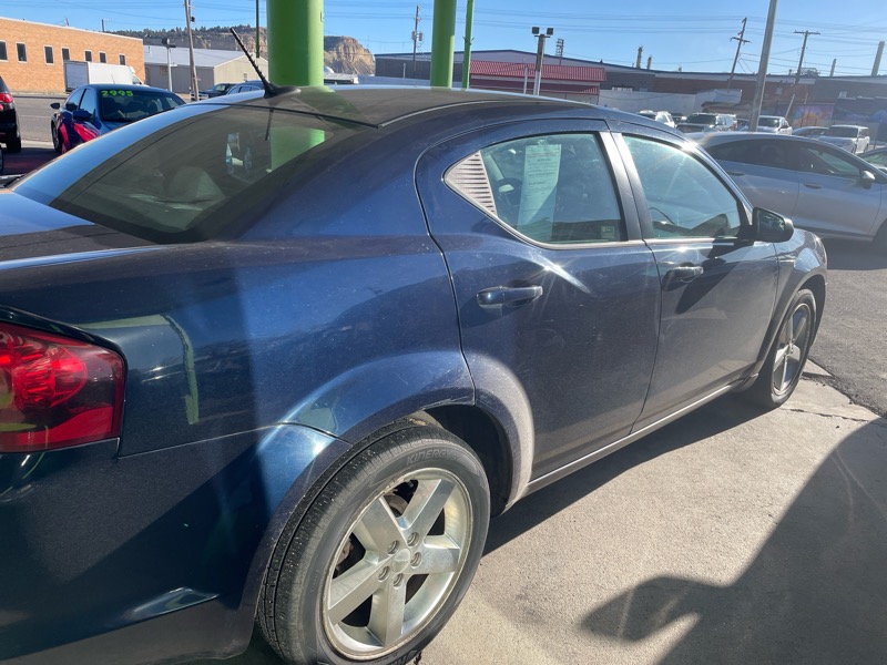 Dodge Avenger Base 2013